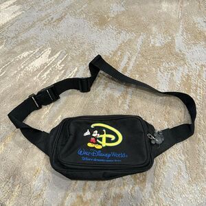 Hip Bag Fanny Pack Walt Disney World Where Dreams Come True Mickey Mouse Black